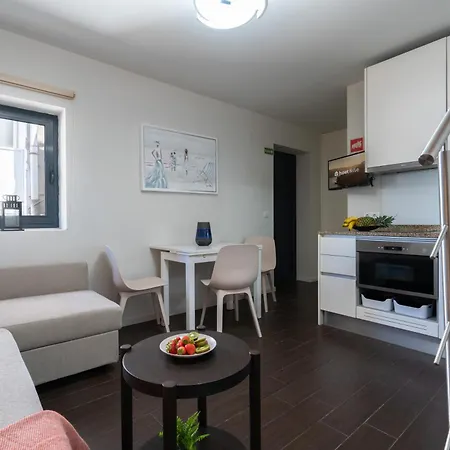 Host Wise - Impressive Restful * Oporto