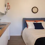 Apartment Host Wise - Impressive Restful Porto