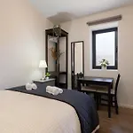 Host Wise - Impressive Restful Porto