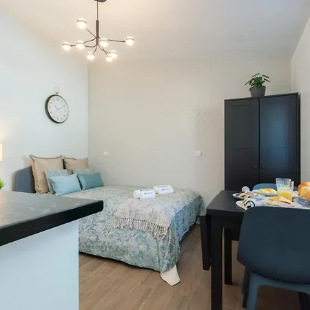 Host Wise - Impressive Restful Apartment *