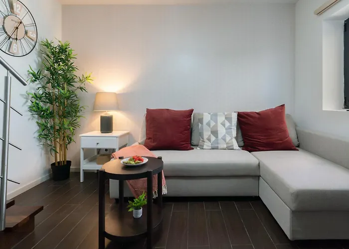 Host Wise - Impressive Restful Apartman Porto