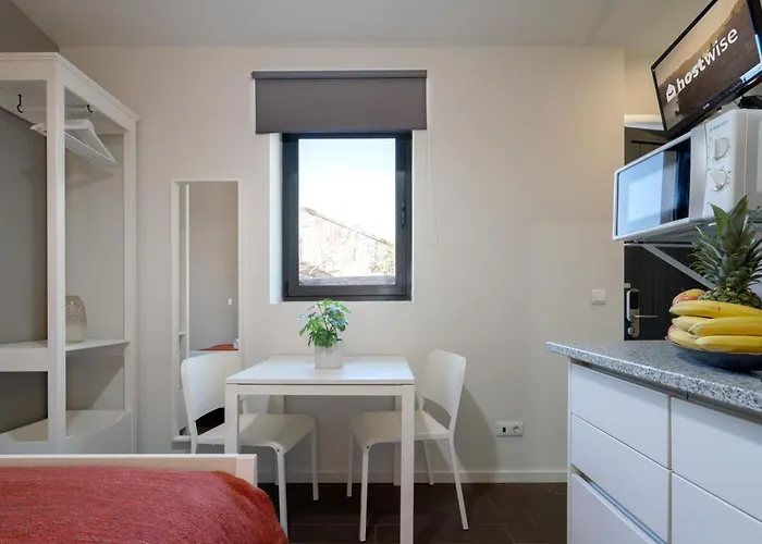 Host Wise - Impressive Restful Apartman *