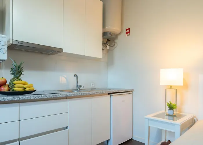 Host Wise - Impressive Restful *